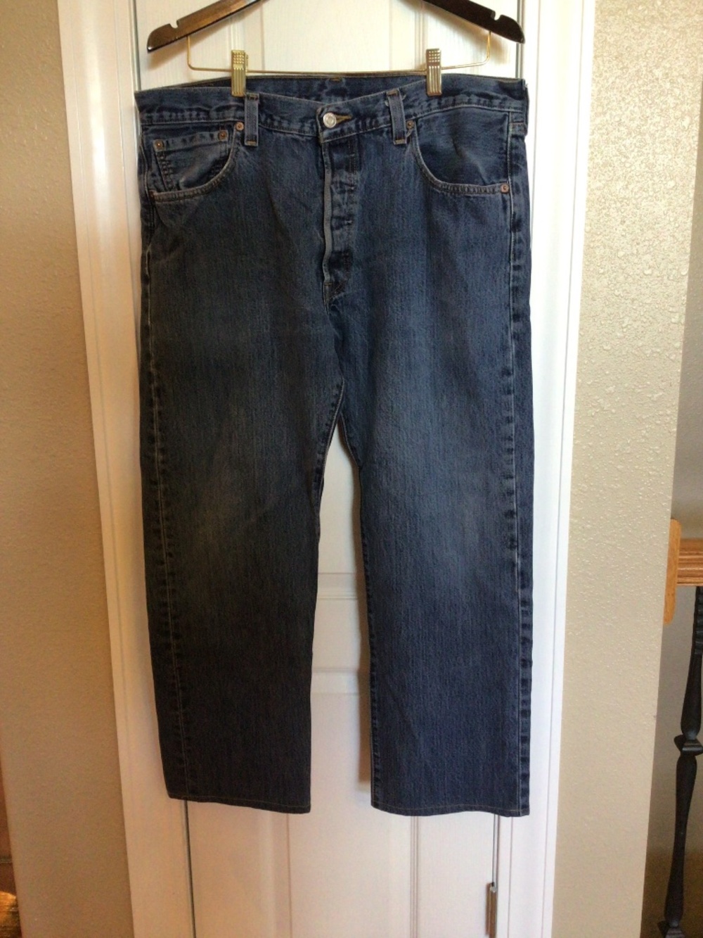 501 Levi Strauss Buttoned Size 36 x 30” Jeans